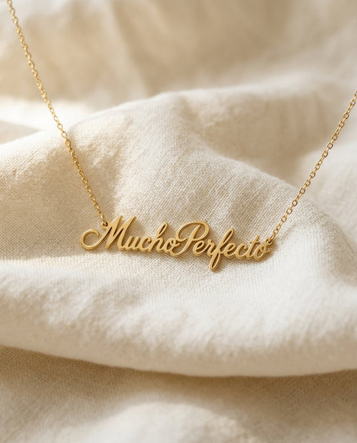 Mucho Perfecto Necklace